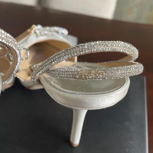 Badgley Mischka
Women's Sacred Embellished Ankle Strap Pumps - Picture 7 of 9